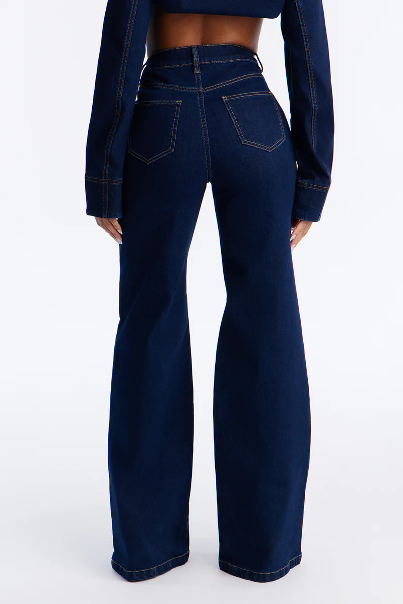 PANTALON FLARE DARK WASH
