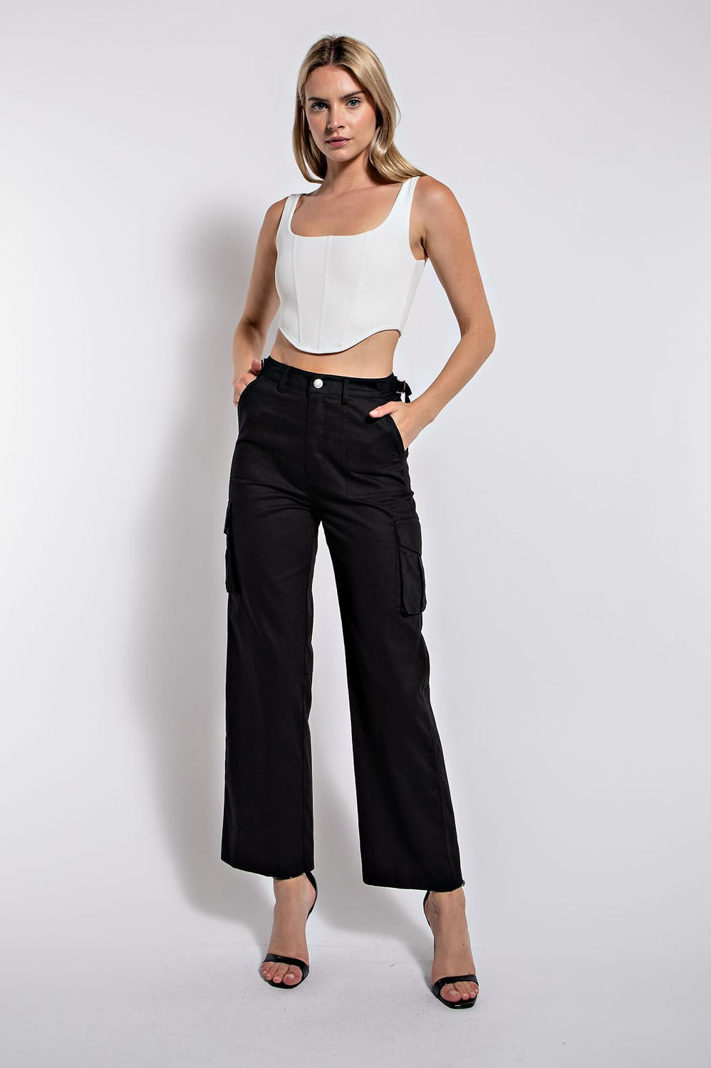 Pantalon cargo con ajuste en cintura