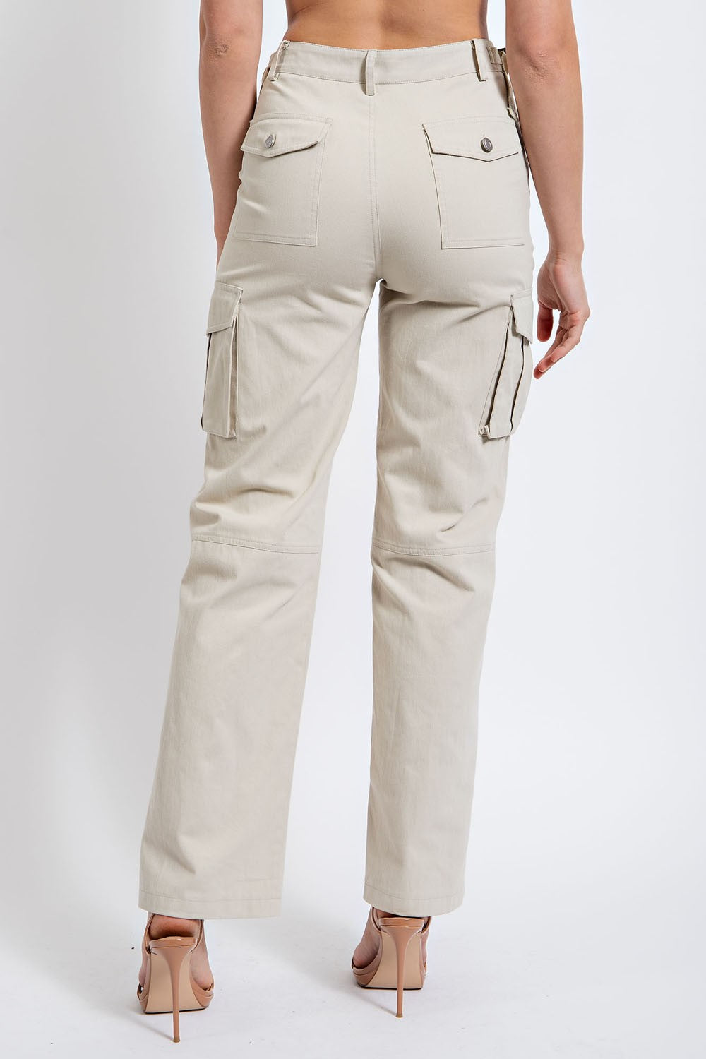 Pantalon cargo con ajuste en cintura