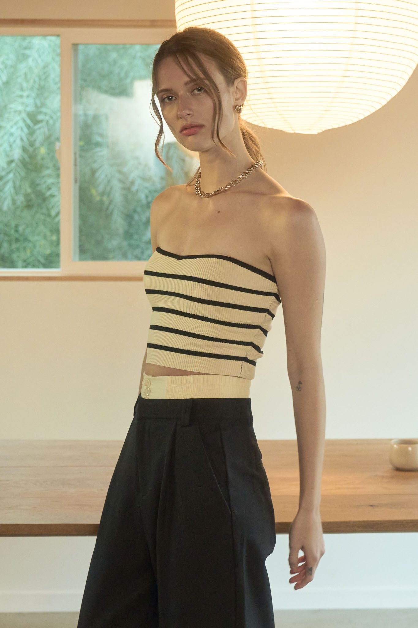 TOP STRAPLESS A RAYAS