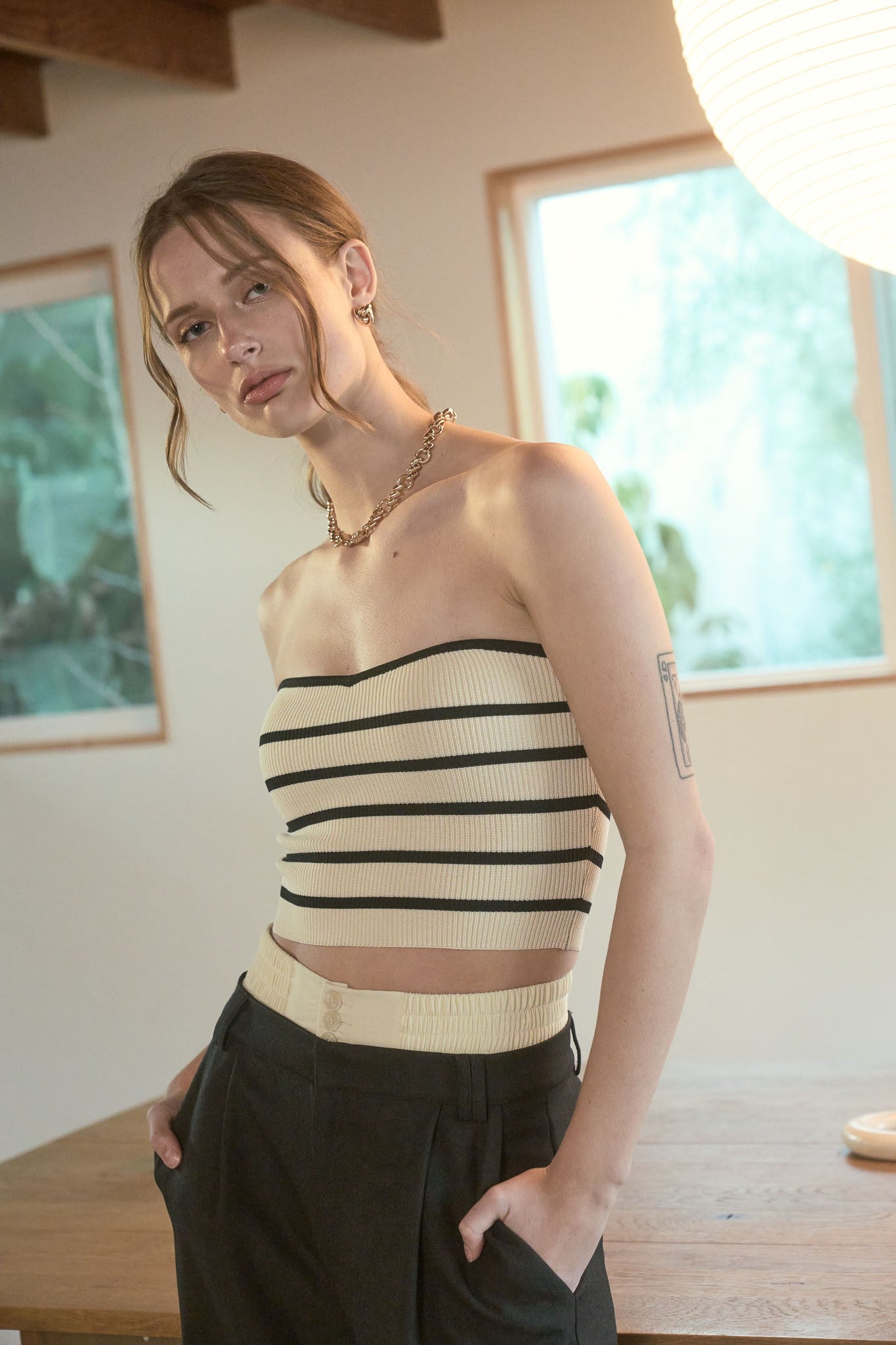 TOP STRAPLESS A RAYAS